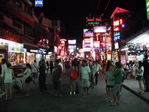 �E�H�[�L���O�X�g���[�g����