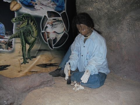 ���@����z��