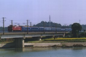 hokutos1.jpg (9988 �o�C�g)