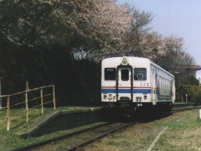kiha223x.jpg (31074 バイト)