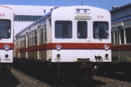 kiha316a.jpg (25649 �o�C�g)