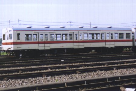 kiha352a.jpg (30096 �o�C�g)