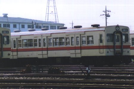 kiha355a.jpg (26402 �o�C�g)