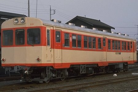 kiha601z.jpg (28747 �o�C�g)