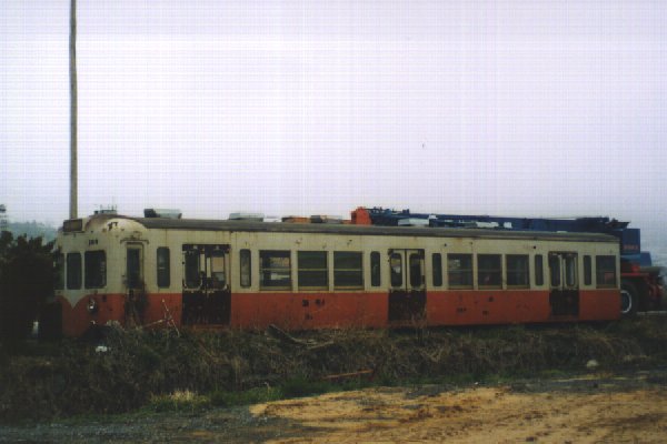 moha109z.jpg (40250 �o�C�g)