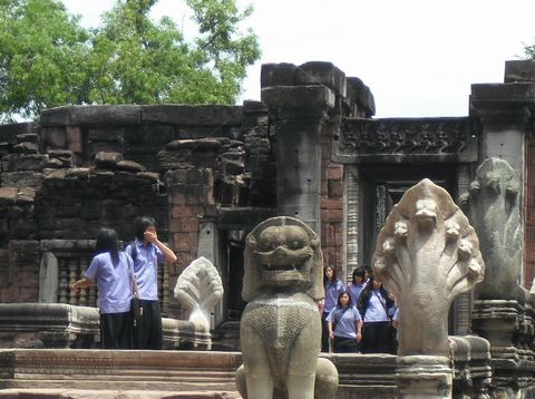 �i�[�K�Ə��q�Z��