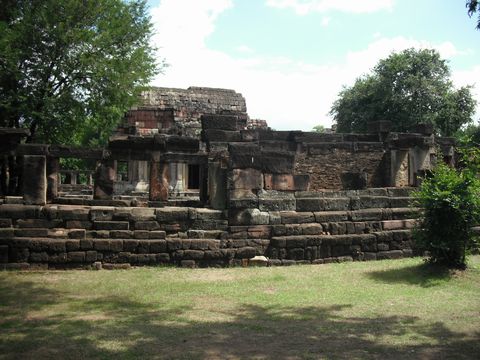 �p�m���������