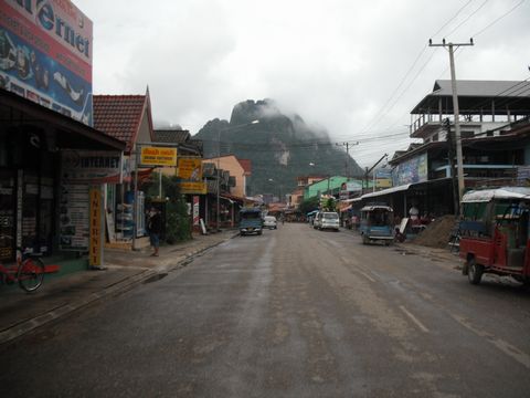 �o���r�G���̊X