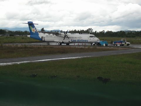 ���ނƔ�s�@