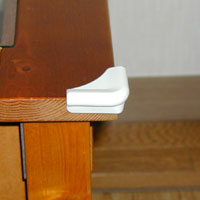 �e�[�u���K�[�h