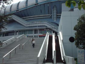 �h�[������