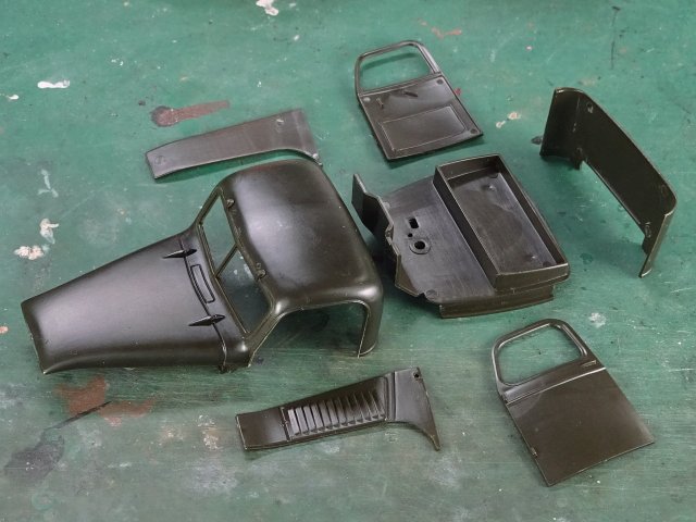 カーゴトラック救急車両_26