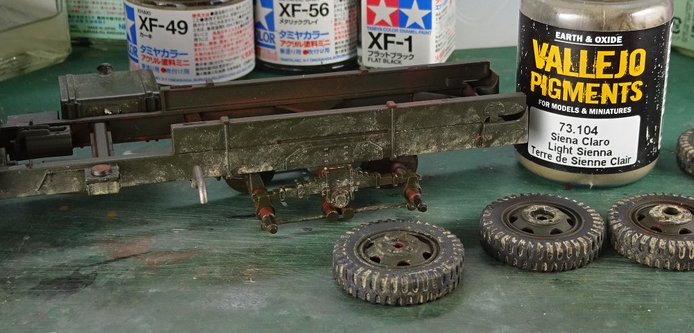 カーゴトラック救急車両_45