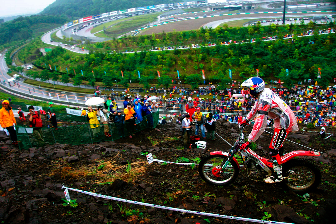 wtcP2004_1303.jpg