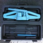 ���h�ȃP�[�X�ɓ����Ă���