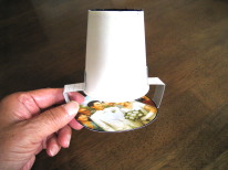 コップと絵の円盤