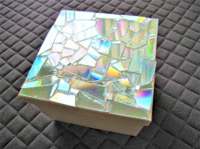 ＣＤで飾った箱の蓋