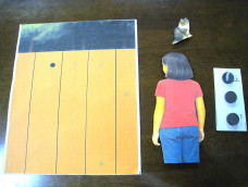 表側とマグねとの付いた女の子と猫