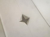 丸棒を通す穴