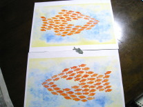 スイミーの絵と２枚の魚の絵