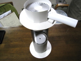 小型の竜巻発生器