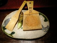 �T����̃��T�r���낵
