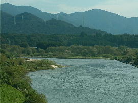 tougo13.jpg�^���Ë�����㗬������