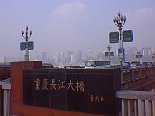 ���]�勴