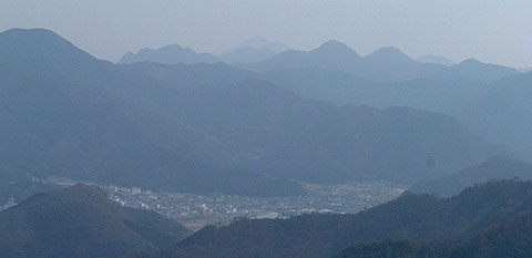 ���I�A���v�X�𒭂߂�