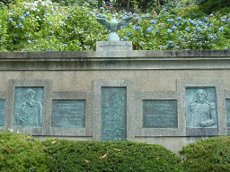 ���c����