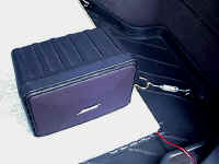 �{�[�h�̌Œ���