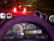 �����ɐ؂蔲������̂��H