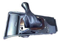 �u�[�c�����̕������ڐA����