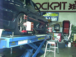 �A���C�����g�������i