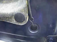 �{���l�b�g�X�e�[�߂��̌��Ƀt�b�N��������i�ԗ������j