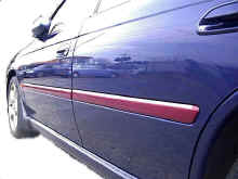 �Ԃ������T�C�h�v���e�N�^�[