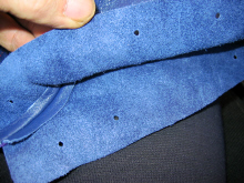 �T�C�h�u���[�L�J�o�[�ɂ́A�Œ�s���p�̌����������Ă���