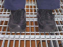 �l����������̔����O���[�`���O