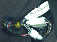 �R�l�N�^�̌�ޓ���H���番�򂷂�