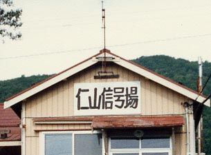 �m�R�M����