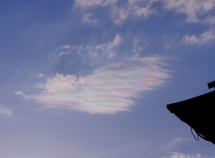 iridescent altocumulus