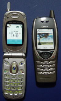 DoCoMo633Sと比較