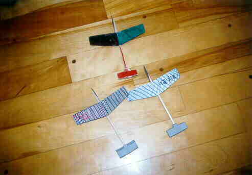 ���E���蔢��s�@