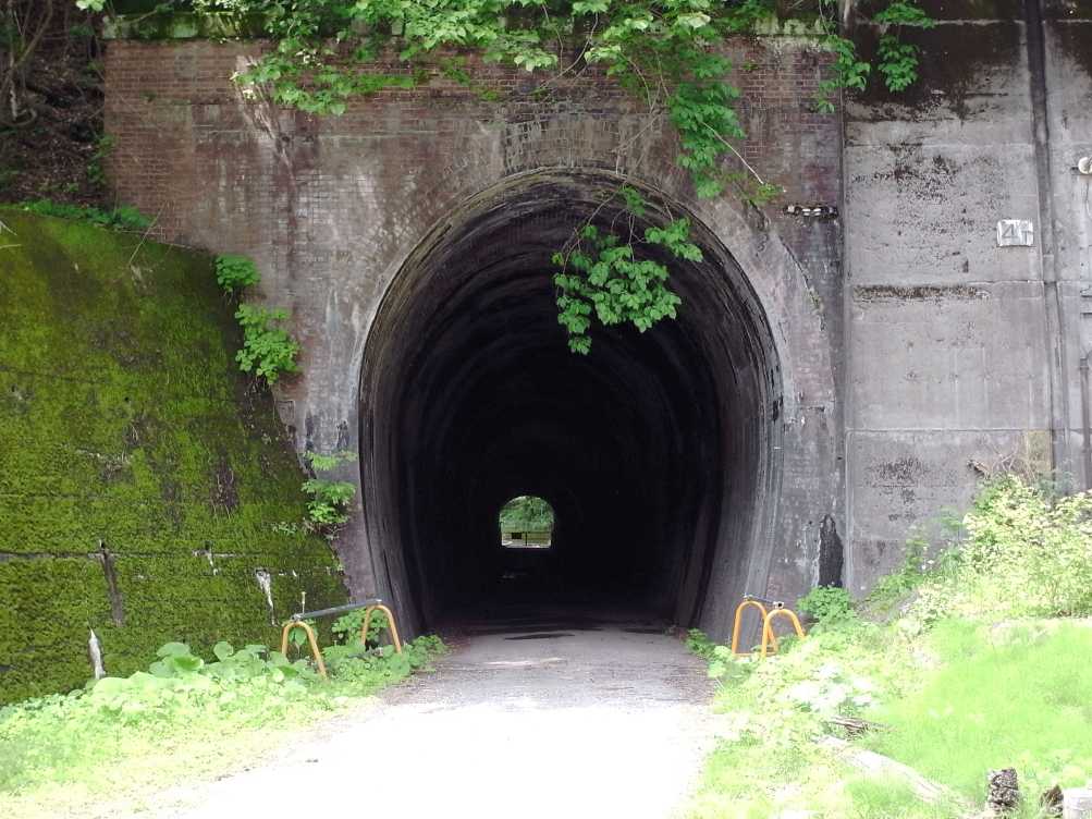 01-05.jpg