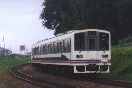 kih2110a.jpg (24386 oCg)
