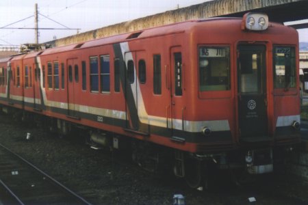moh2213a.jpg (24449 oCg)