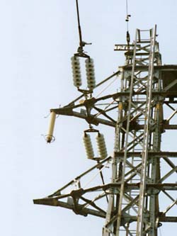 ���炩�ɐ؂�Ă���