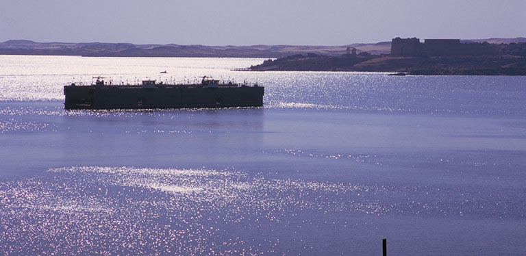 iZ΁@Lake Nasser