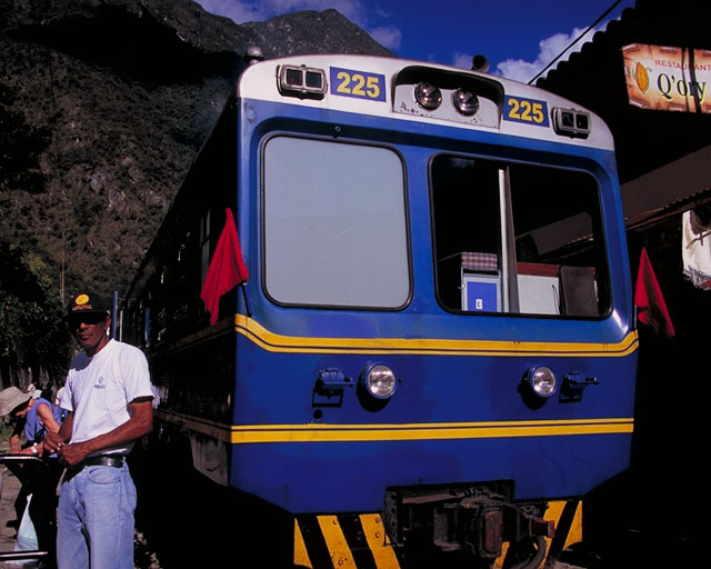 AOAXJGeX@Aguas Calientes