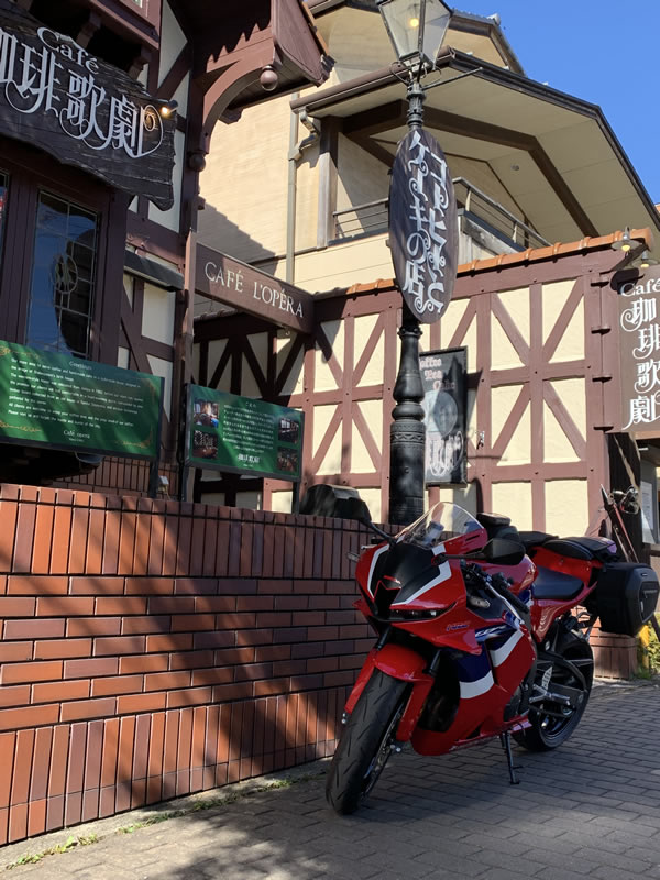 CBR600RR2021